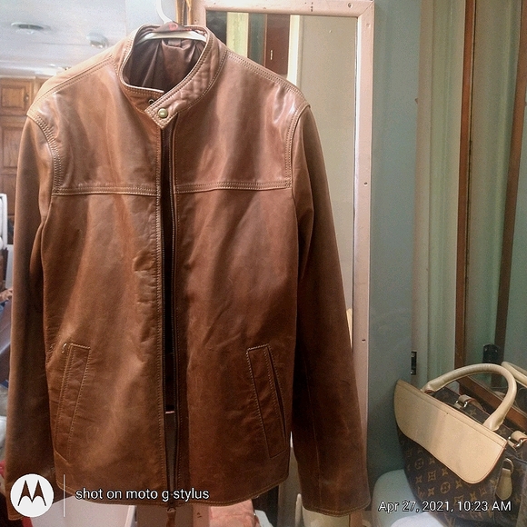 Danier jacket - Picture 1 of 2